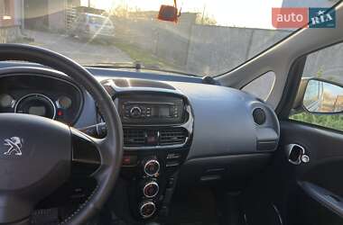 Хэтчбек Peugeot iOn 2014 в  фото 8 Хэтчбек Peugeot iOn 2014 в