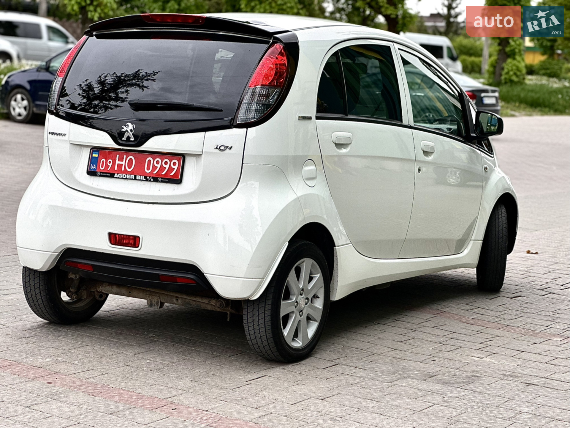 2018 Peugeot iOn - мініатюра 22