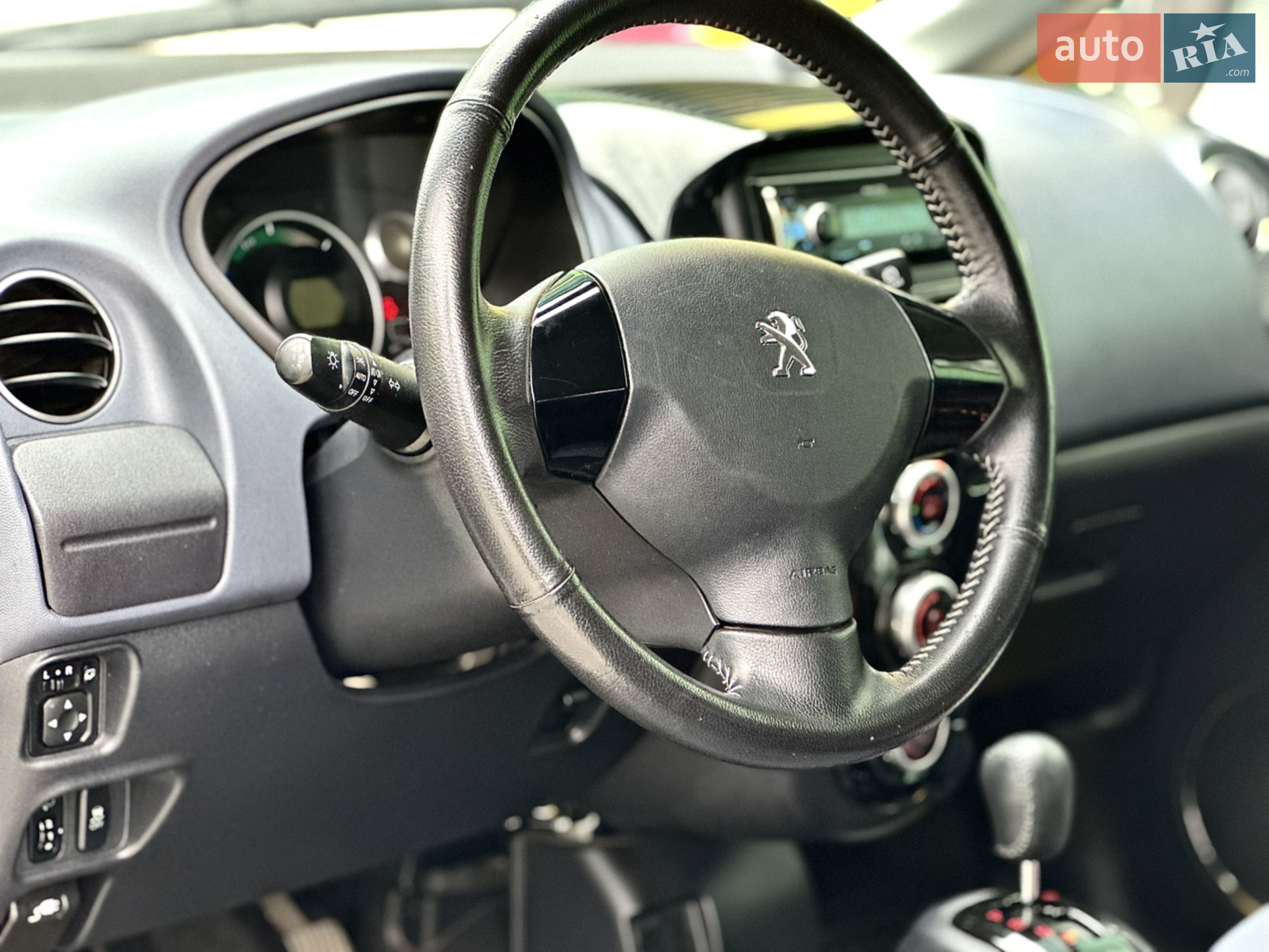 2018 Peugeot iOn - мініатюра 36