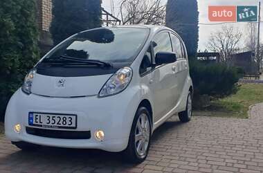 Хэтчбек Peugeot iOn 2015 в Ровно