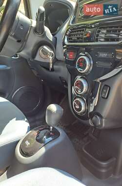 Хетчбек Peugeot iOn 2014 в 