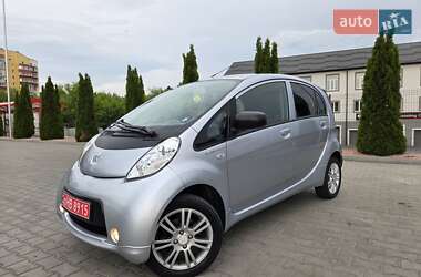 Хэтчбек Peugeot iOn 2011 в Виннице