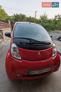 Хэтчбек Peugeot iOn 2011 в Тернополе