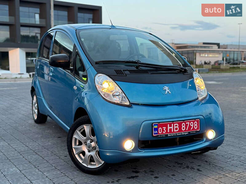 Peugeot iOn 2015