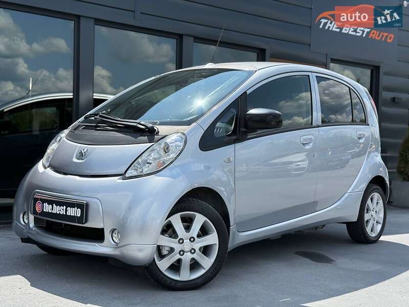 Peugeot iOn 2015