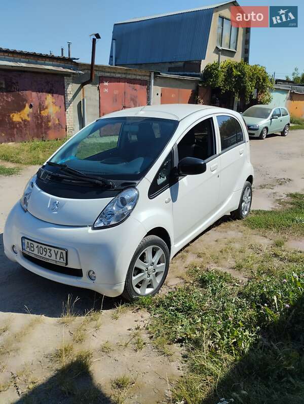 Хетчбек Peugeot iOn 2018 в Вінниці