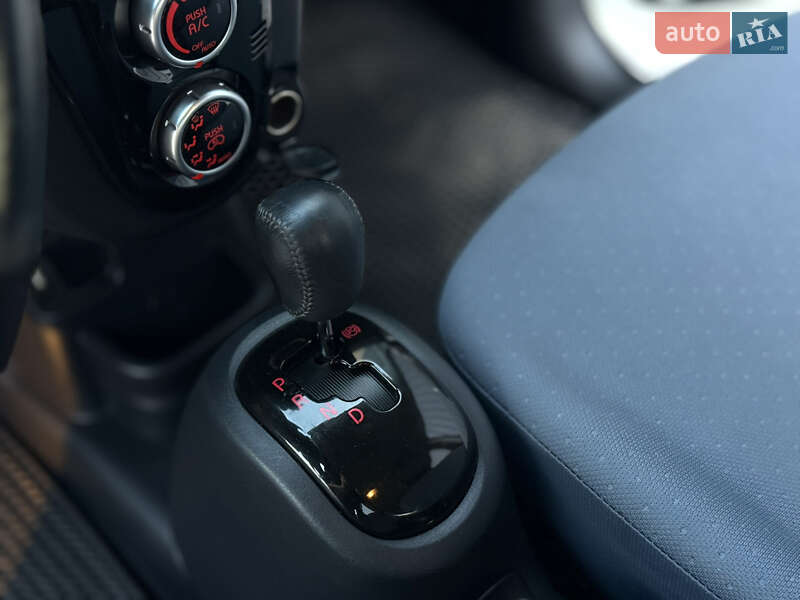 Хетчбек Peugeot iOn 2017 в Луцьку