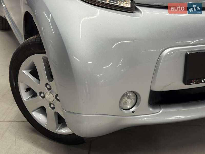 Хетчбек Peugeot iOn 2011 в Володимирі