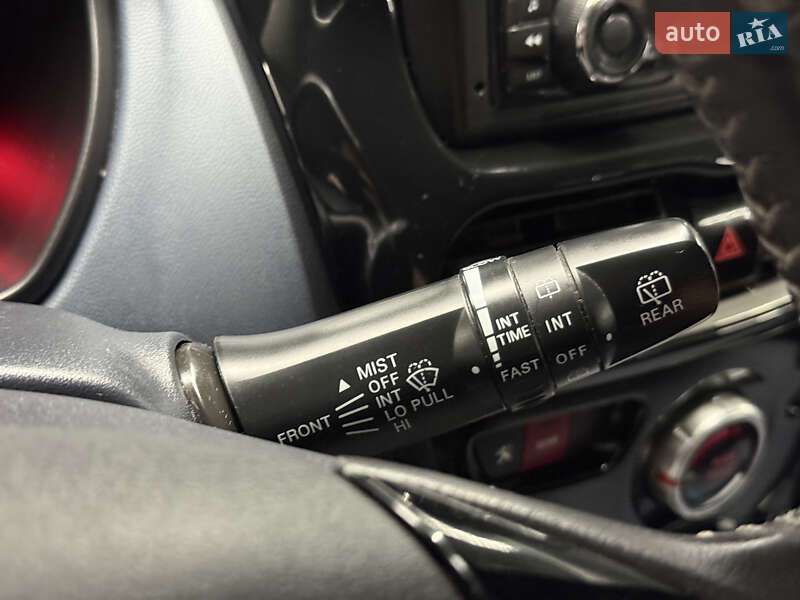 Хетчбек Peugeot iOn 2011 в Володимирі