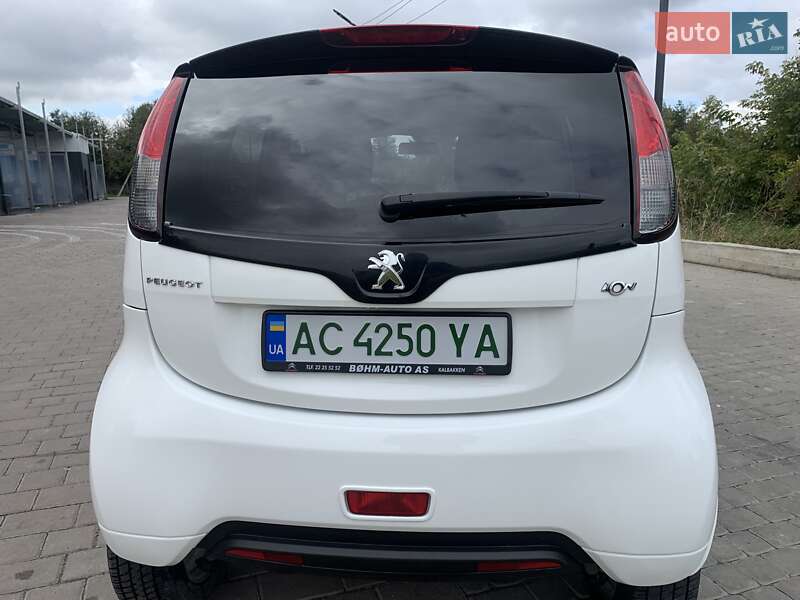 Хэтчбек Peugeot iOn 2014 в Луцке фото 9 Хэтчбек Peugeot iOn 2014 в Луцке