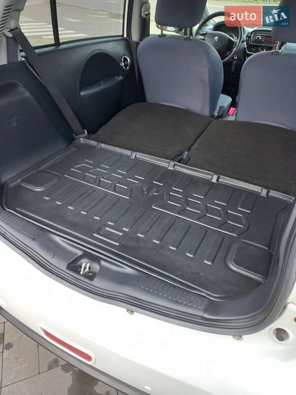 Хэтчбек Peugeot iOn 2011 в Луцке фото 18 Хэтчбек Peugeot iOn 2011 в Луцке