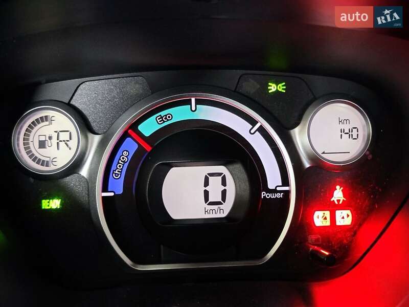 Хетчбек Peugeot iOn 2016 в Хмельницькому