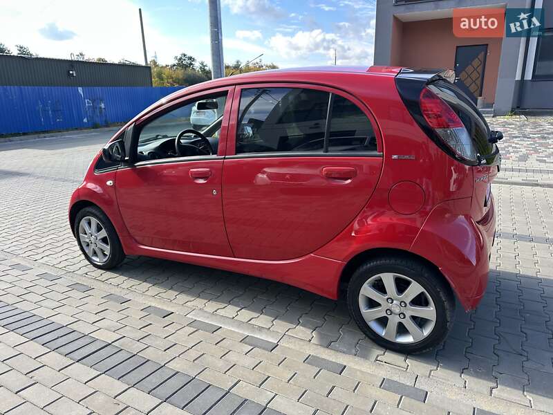Хэтчбек Peugeot iOn 2011 в Луцке фото 11 Хэтчбек Peugeot iOn 2011 в Луцке