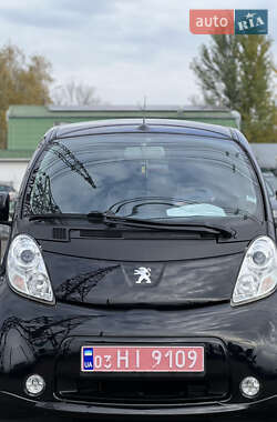 Хэтчбек Peugeot iOn 2016 в Луцке