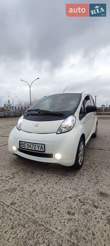 Peugeot iOn 2014 Peugeot iOn 2014