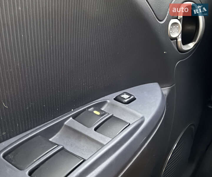 Хэтчбек Peugeot iOn 2013 в Житомире фото 21 Хэтчбек Peugeot iOn 2013 в Житомире