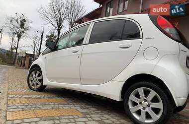 Хэтчбек Peugeot iOn 2013 в Золочеве