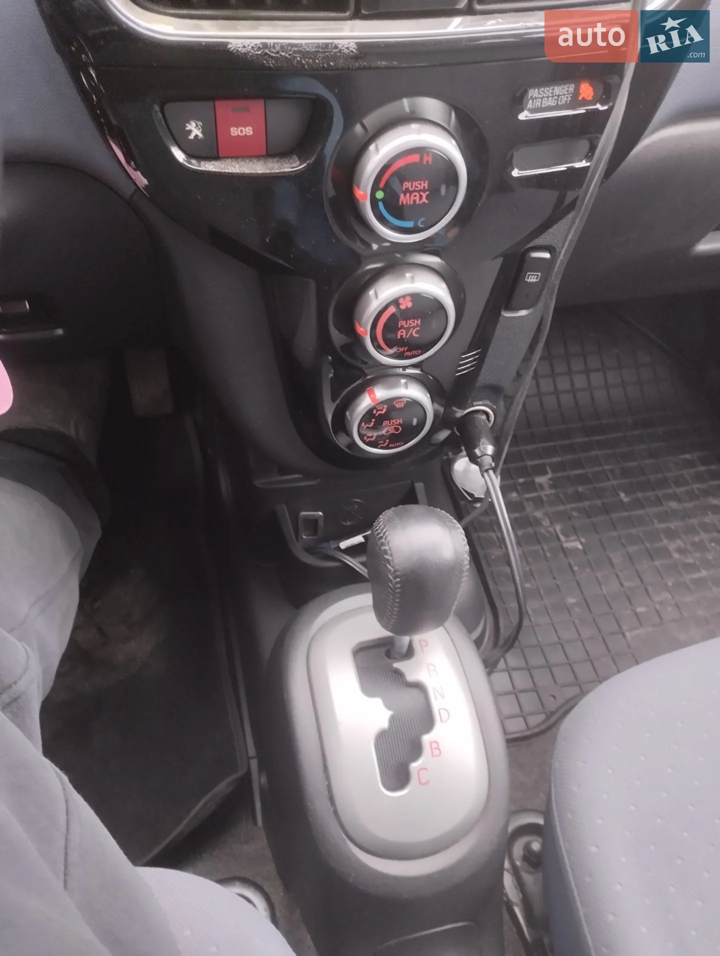 2011 Peugeot iOn - мініатюра 7