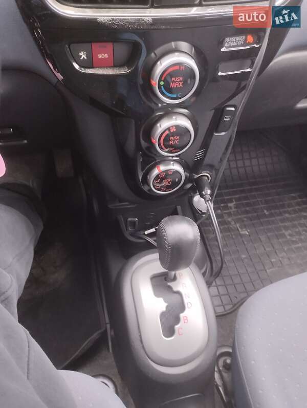 Хетчбек Peugeot iOn 2011 в Житомирі фото 4 Хетчбек Peugeot iOn 2011 в Житомирі