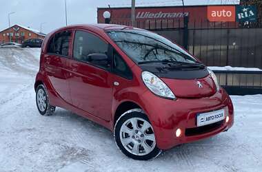 Хетчбек Peugeot iOn 2015 в Києві