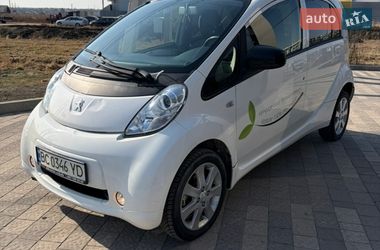 Хэтчбек Peugeot iOn 2017 в Львове