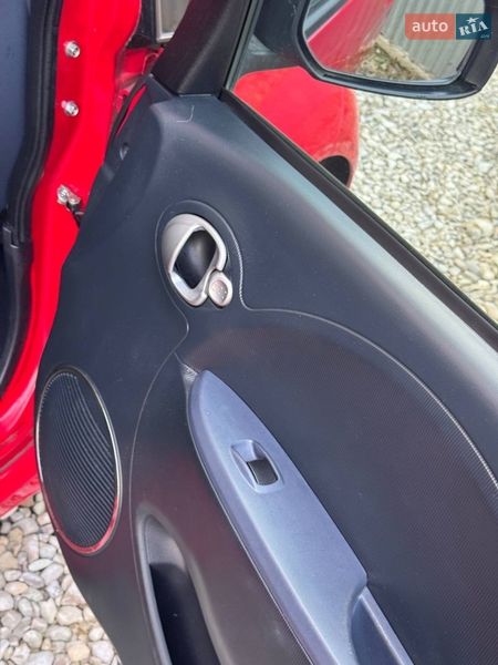 Хэтчбек Peugeot iOn 2011 в Стрые