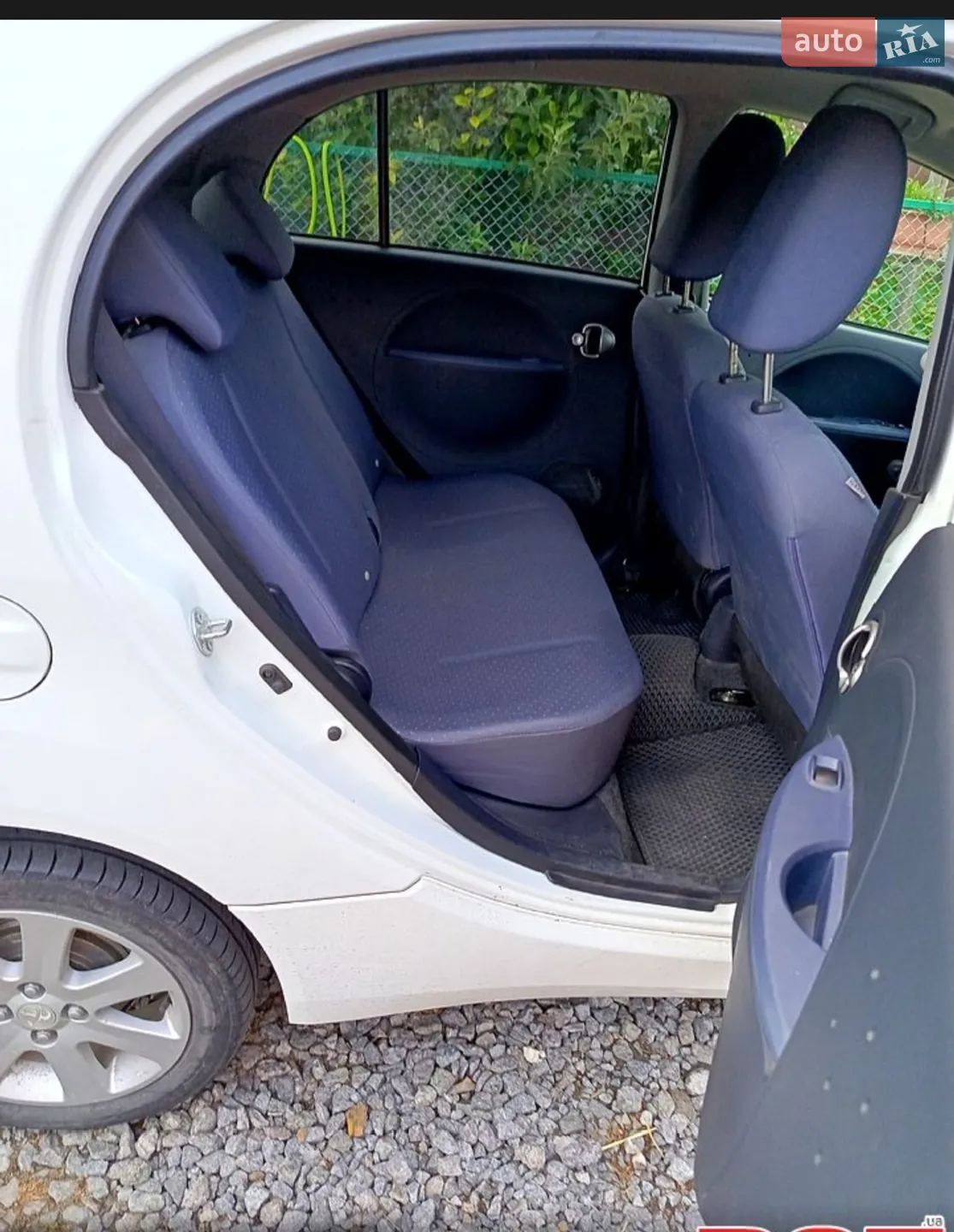 2012 Peugeot iOn - мініатюра 6