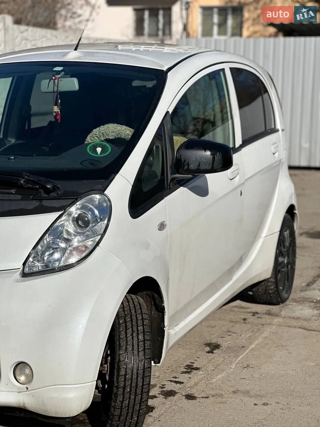 2012 Peugeot iOn - мініатюра 4