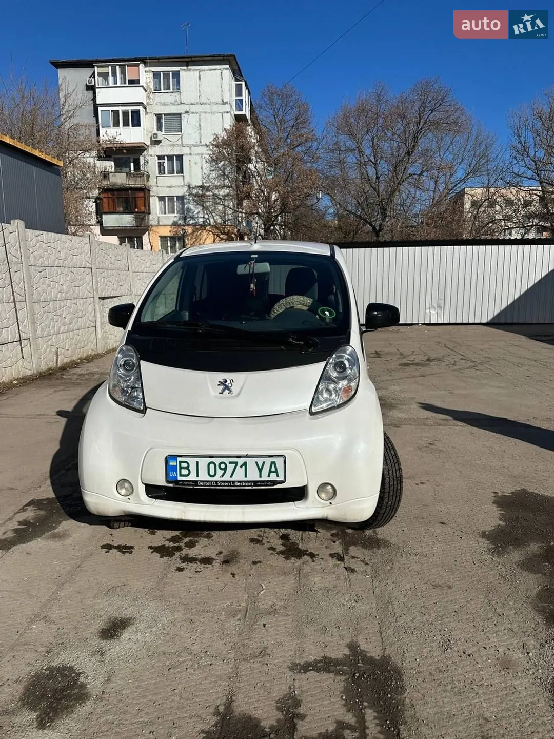 2012 Peugeot iOn - мініатюра 9