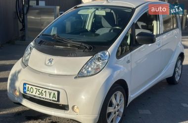 Хэтчбек Peugeot iOn 2011 в Ужгороде