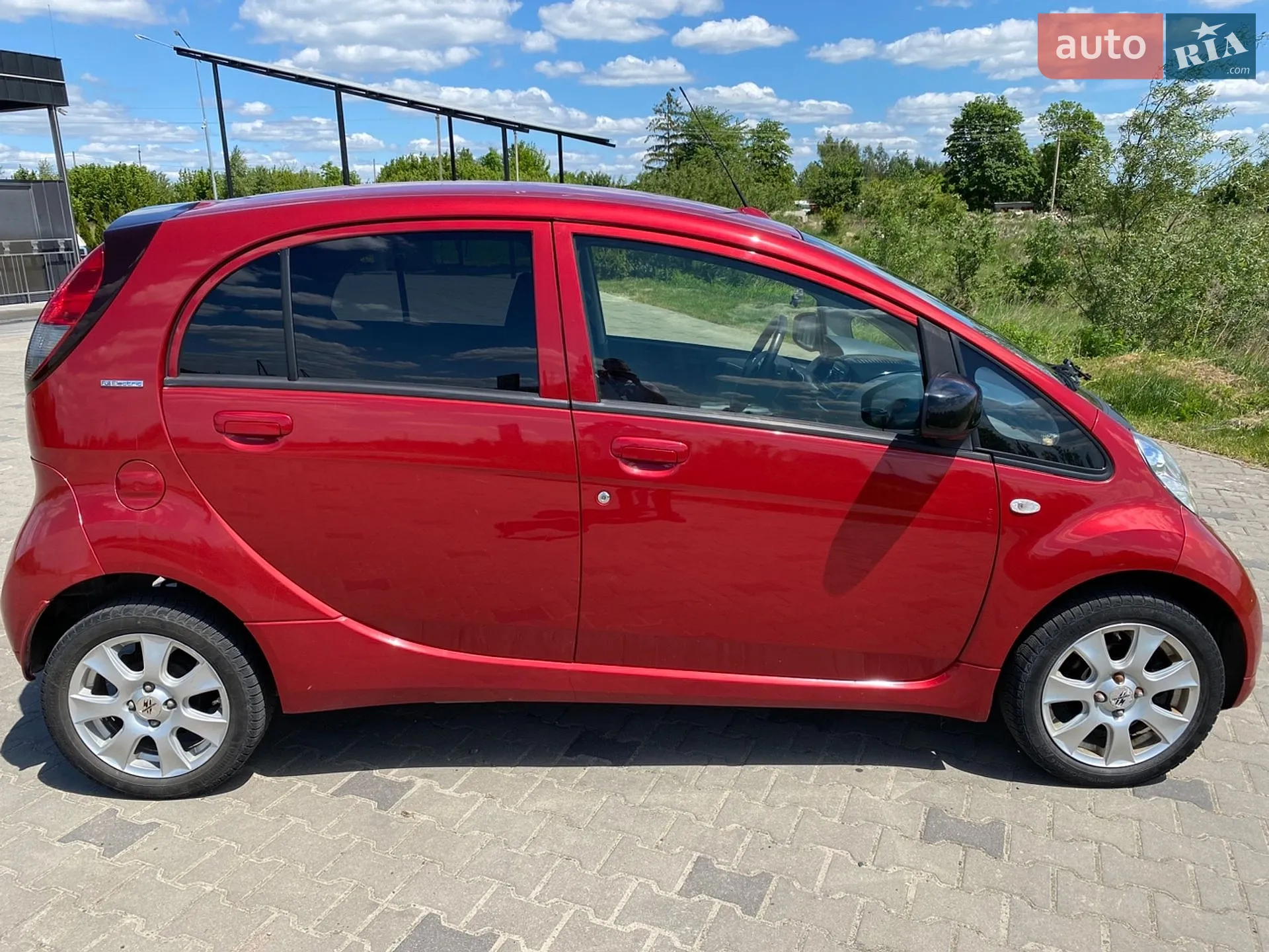 2015 Peugeot iOn - мініатюра 3