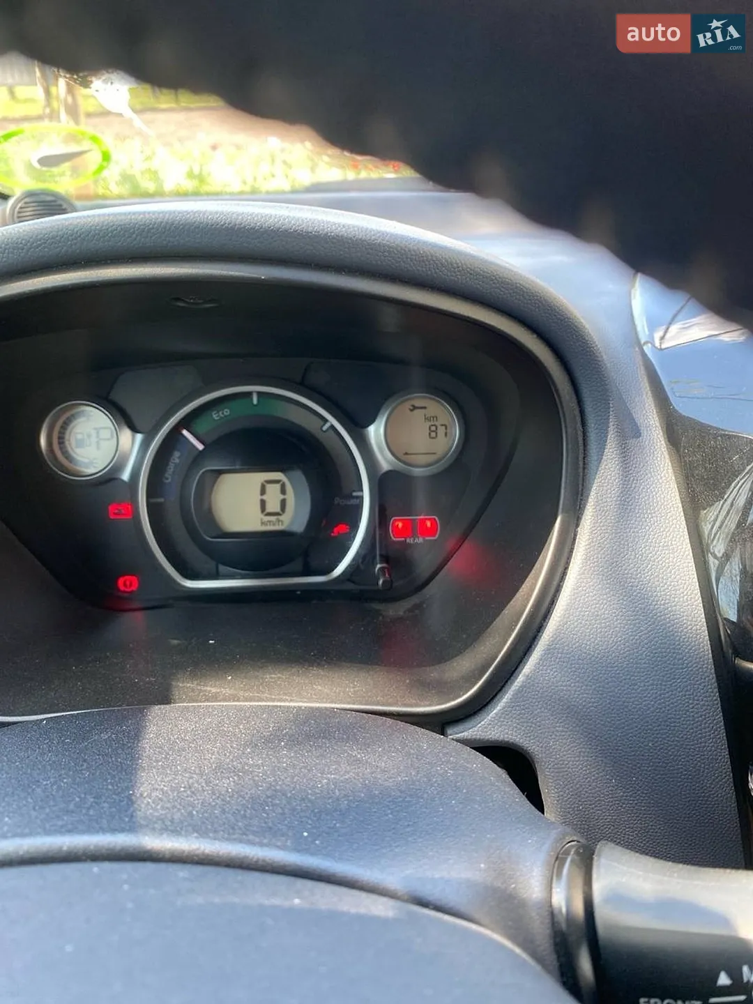 2012 Peugeot iOn - мініатюра 8