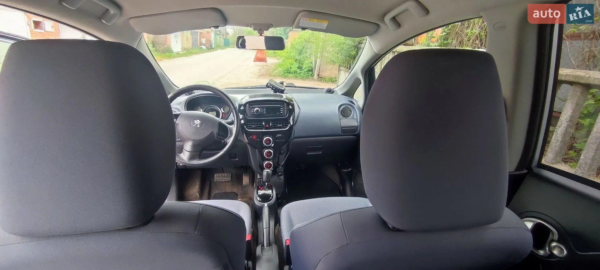2012 Peugeot iOn - мініатюра 19