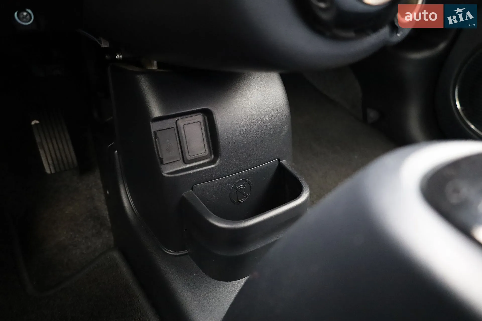 2014 Peugeot iOn - мініатюра 34
