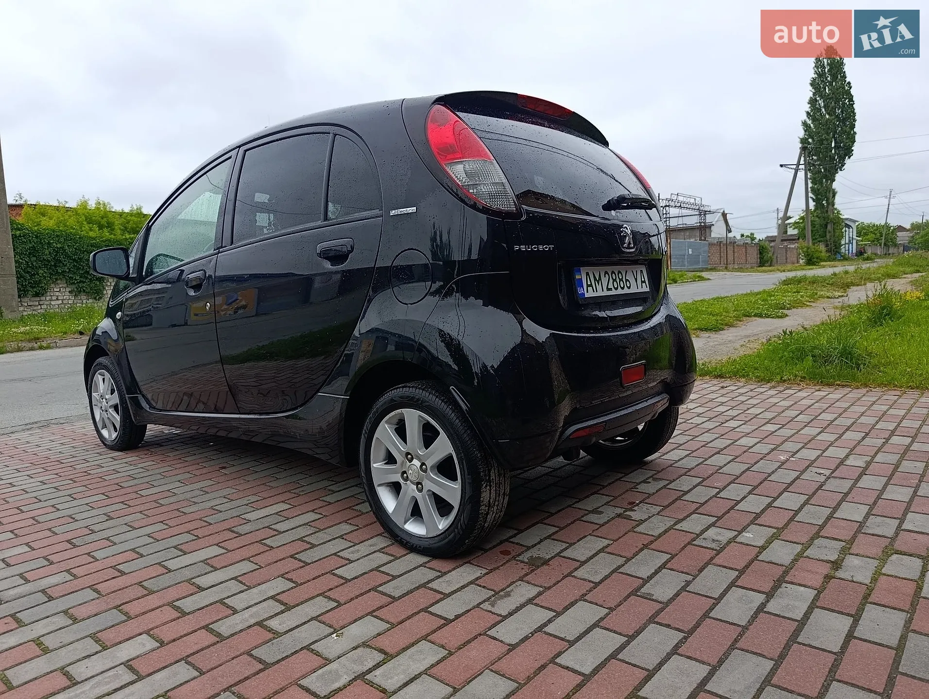 2012 Peugeot iOn - мініатюра 7