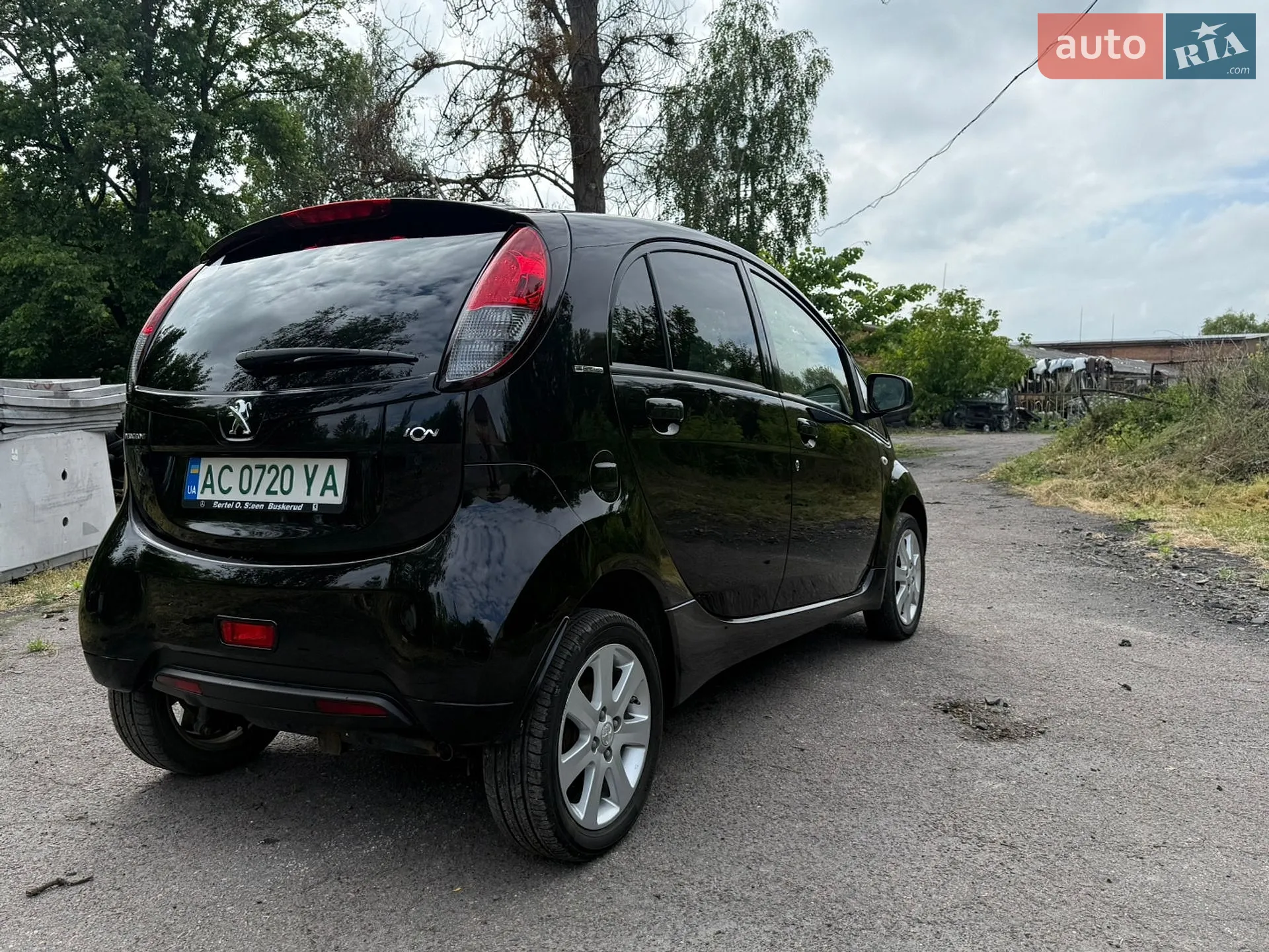 2015 Peugeot iOn - мініатюра 7