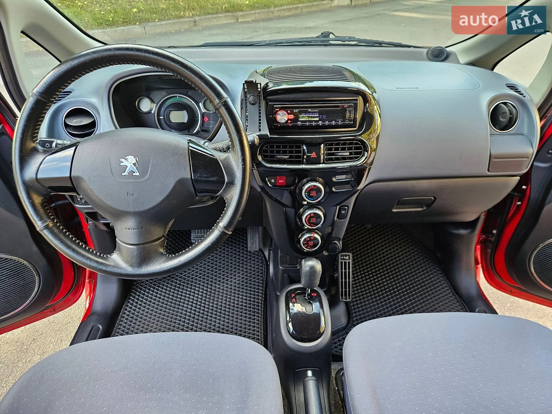 2014 Peugeot iOn - мініатюра 12