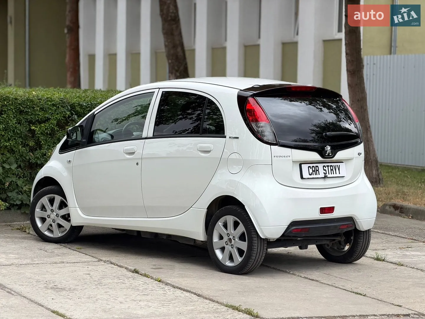 2019 Peugeot iOn - мініатюра 14