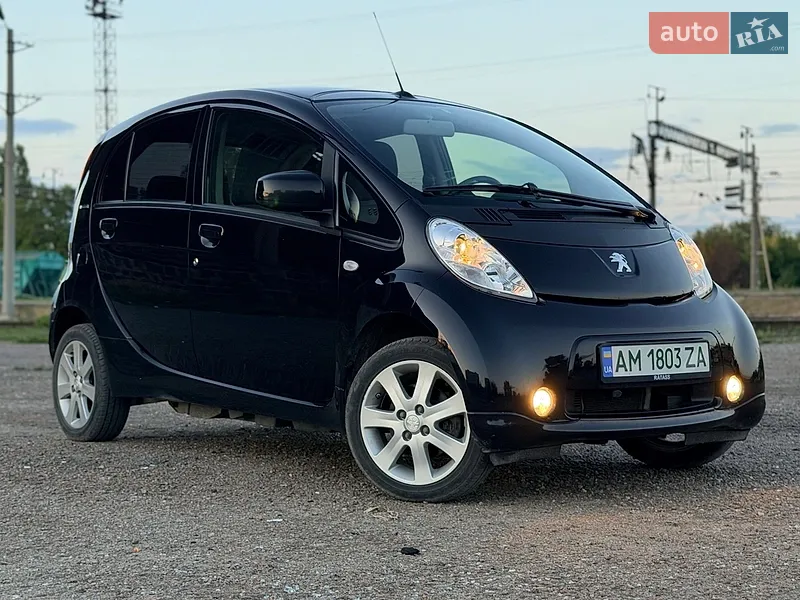 Peugeot iOn 2015