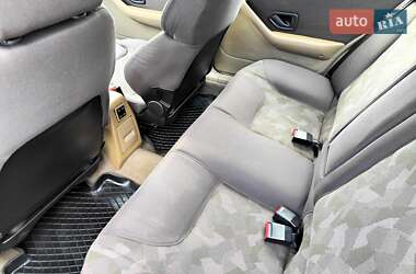 Седан Peugeot Pars 2005 в 
