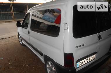 Грузопассажирский фургон Peugeot Partner 2003 в Черкассах