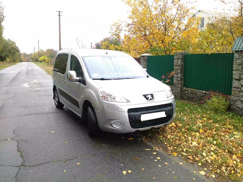 Минивэн Peugeot Partner 2009 в Хмельницком