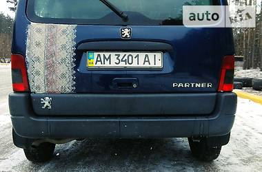Пикап Peugeot Partner 2001 в Ирпене