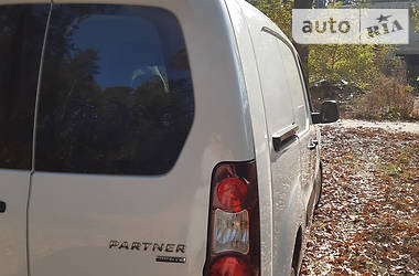 Универсал Peugeot Partner 2016 в Житомире