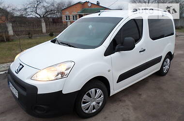 Мінівен Peugeot Partner 2010 в 