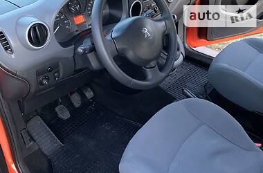 Мінівен Peugeot Partner 2012 в 