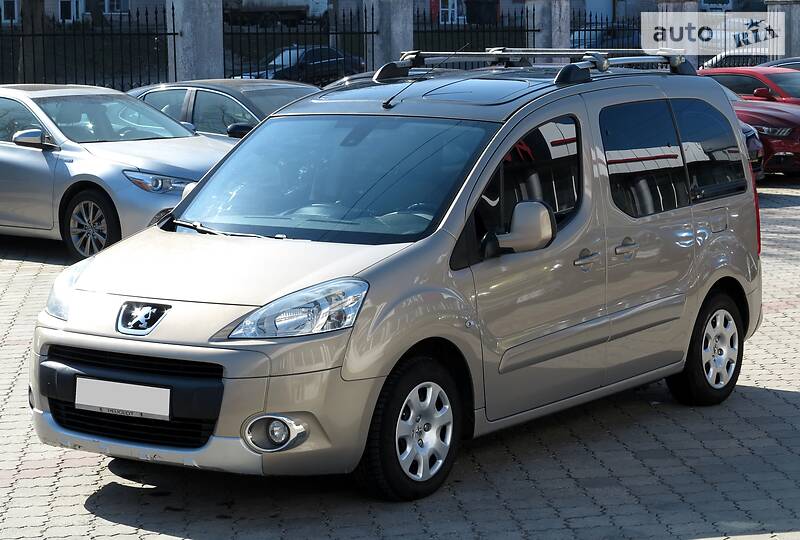 Універсал Peugeot Partner 2011 в 