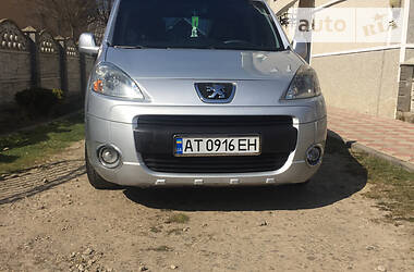 Минивэн Peugeot Partner 2010 в 