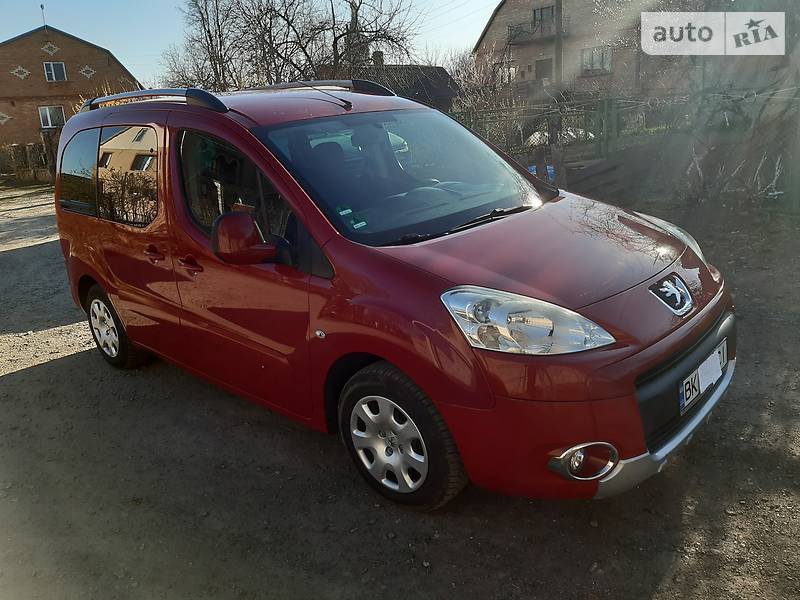 Мінівен Peugeot Partner 2008 в Рівному