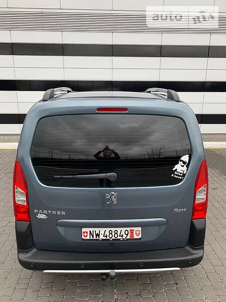 Мінівен Peugeot Partner 2011 в Рівному